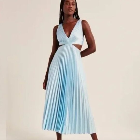 Abercrombie Pleated Giselle Cutout Maxi Dress - Picture 1 of 4